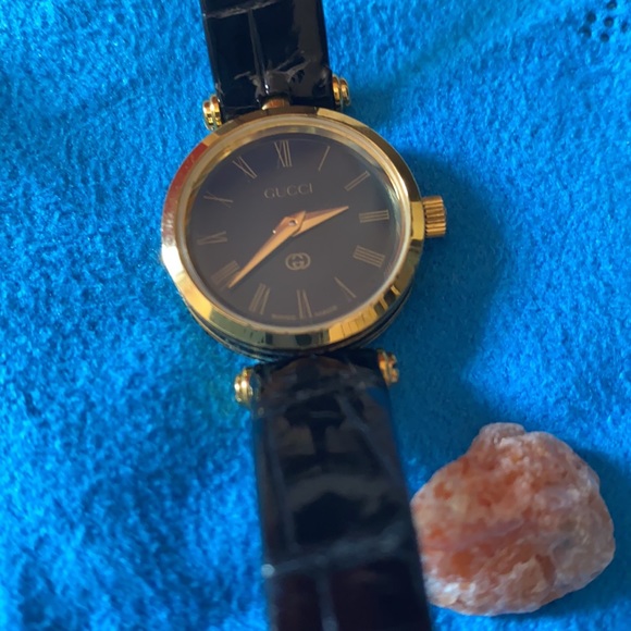 Gucci watch main image 7